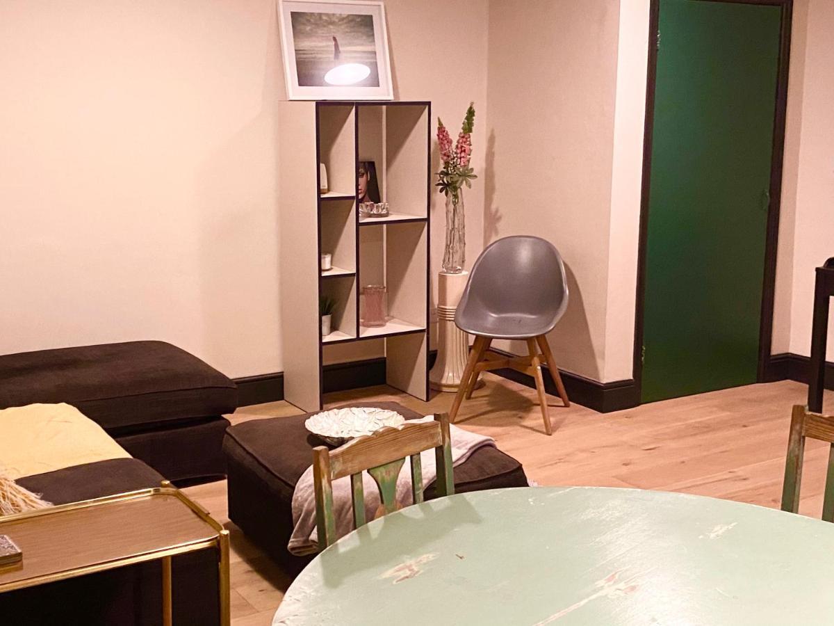 New Stylish 1Bedroom Flat In Paddington, Bayswater London Bagian luar foto